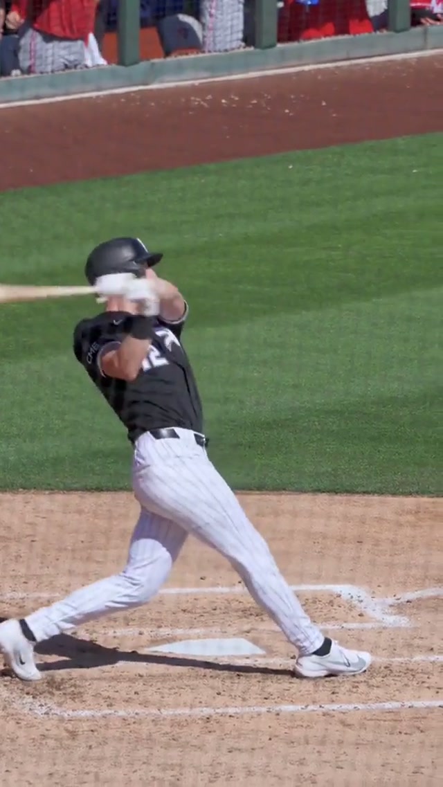 Colson Montgomery sent that baseball 421 FEET 😤 #MLB #homerun #wow 