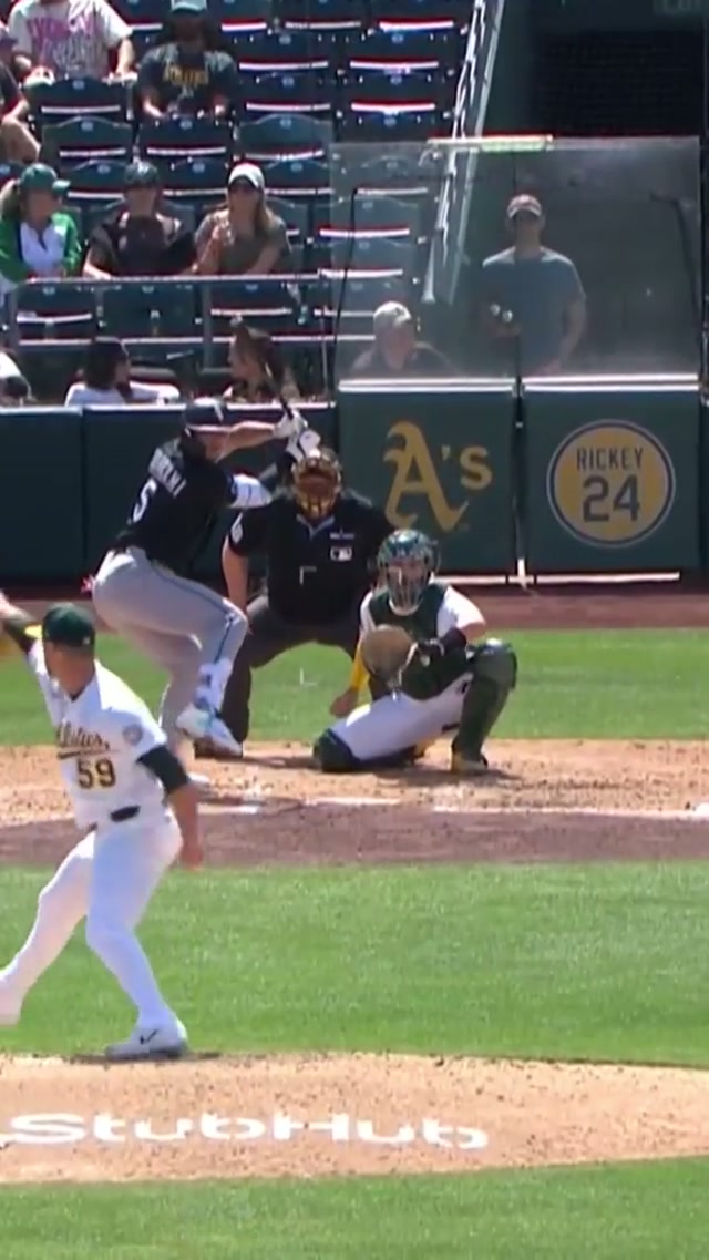 OH MY, MUNETAKA MURAKAMI! #mlb #homerun #highlight