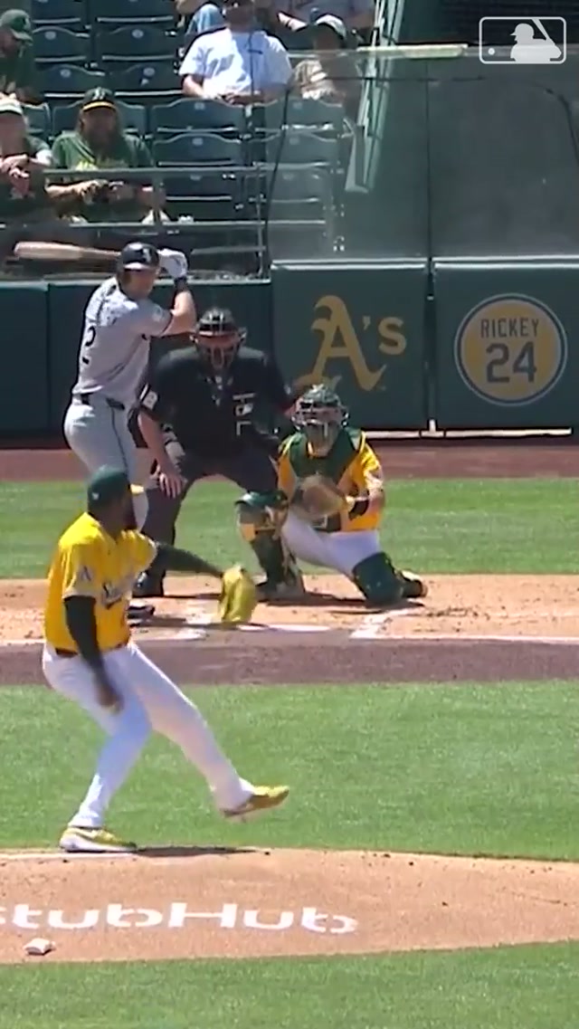 Colson is crushing it 💪 #mlb #highlights #mustwatch