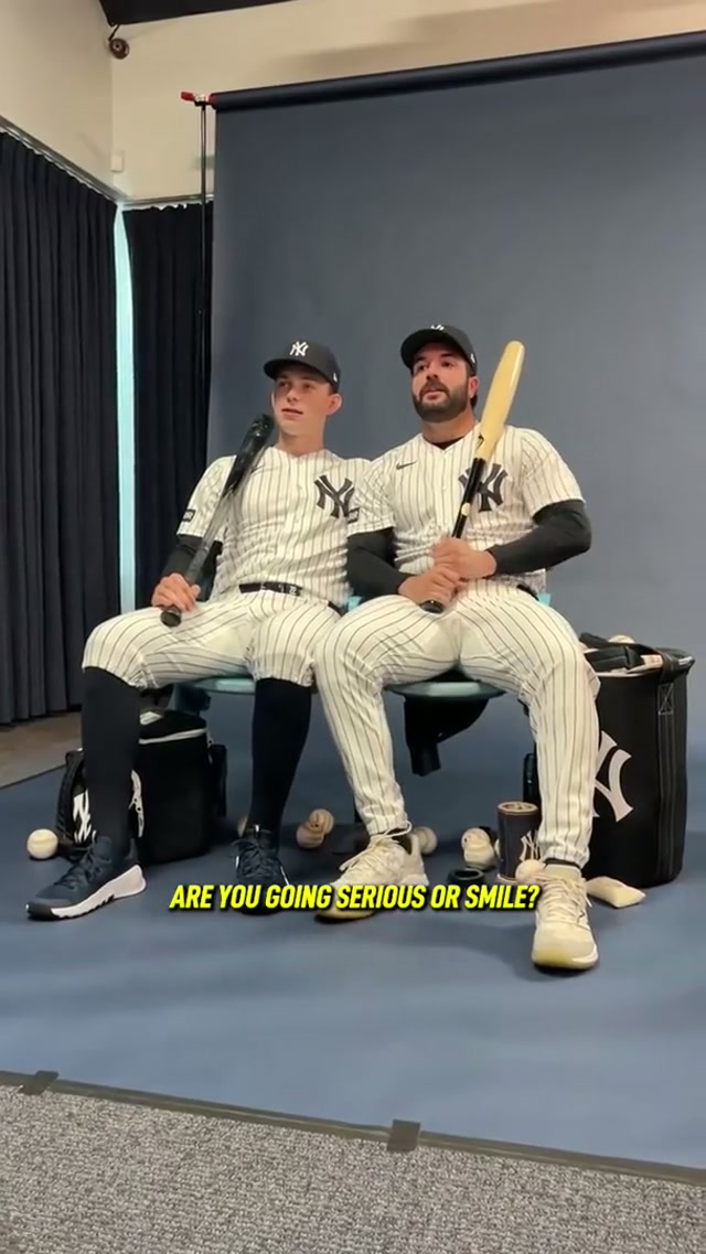 Serious or smile? 😐😁 #mediaday #yankees #mlb #benrice #austinwells 