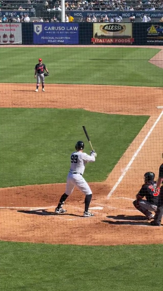 Here we go again 😎 

Judge’s first homer of Spring 🔥 #yankees #mlb #baseball #aaronjudge #homerun 