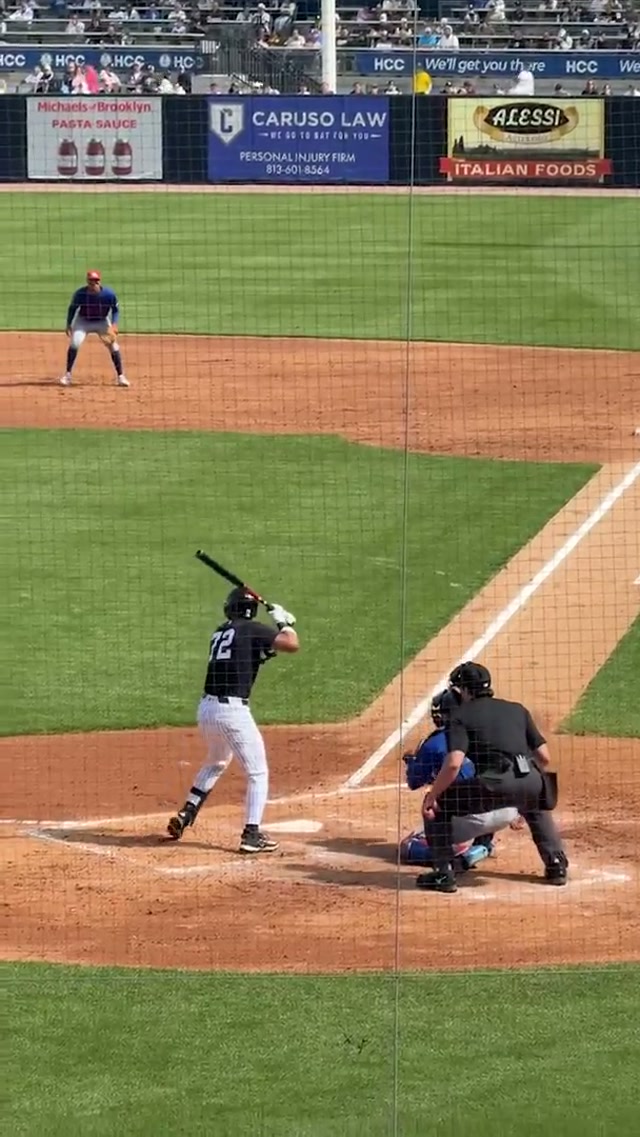 ¡José, José, José, José! #yankees #mlb #baseball #josecaballero #homerun 