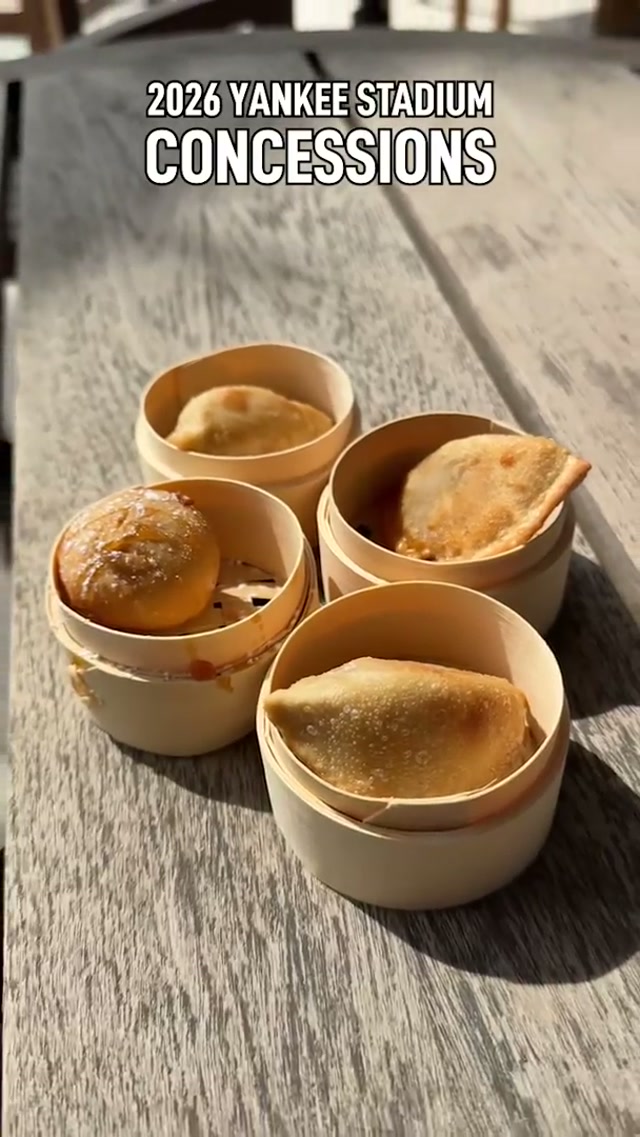 A preview of some of our new bites and drinks at Yankee StadiYUM this year 😋🍔 #yankees #mlb #yankeestadium #food  