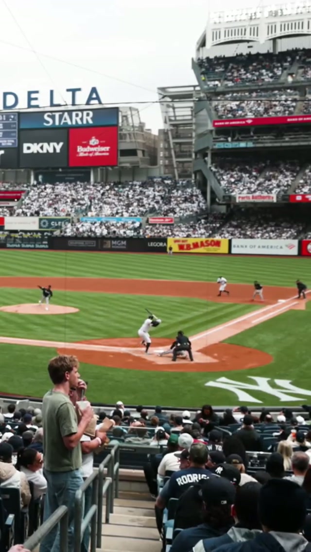 Aaron Judge destroyed this baseball 😯 #yankees #mlb #aaronjudge #baseball