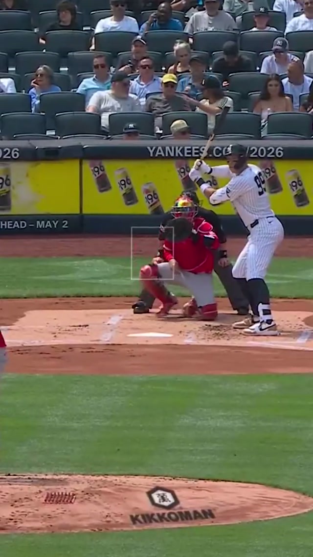 Another day. Another dinger. #yankees #mlb #baseball #aaronjudge #homerun 