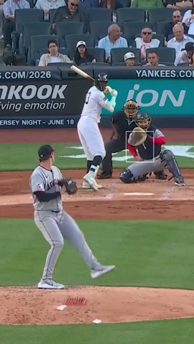 All That Jazz 🎷 #yankees #mlb #baseball #jazzchisholmjr #homerun 