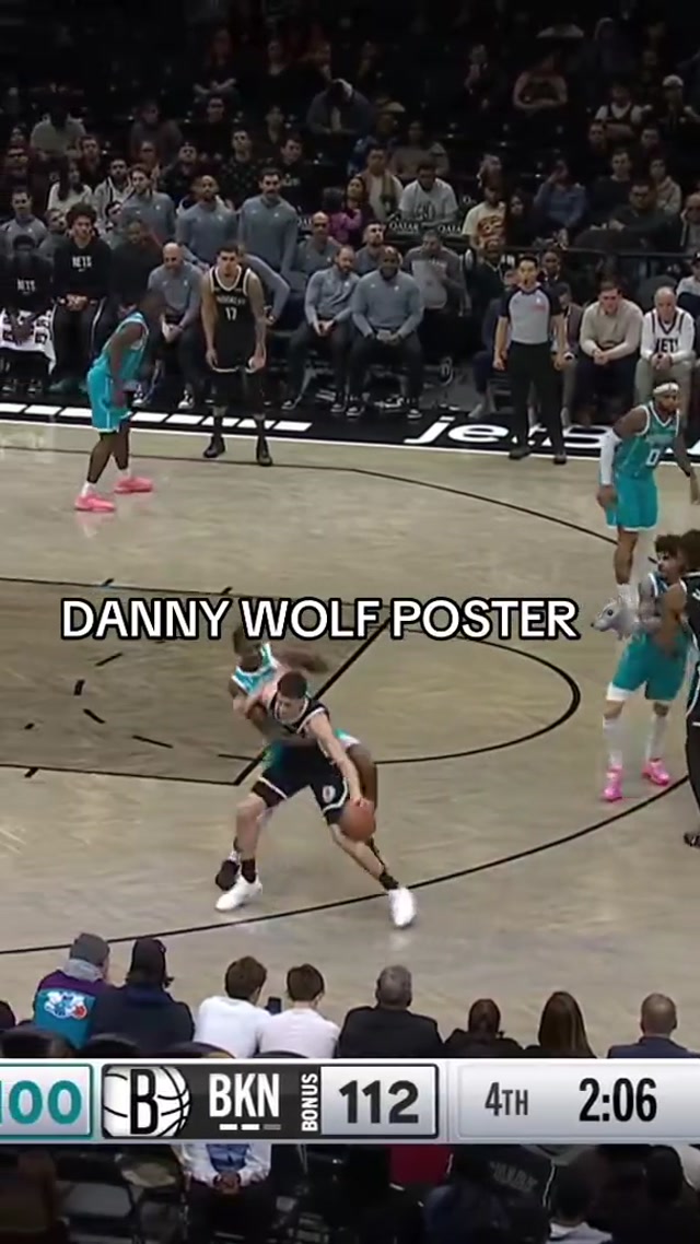 AWOOOOOOOOOOO #dannywolf #nba #brooklynnets #basketball #nets 