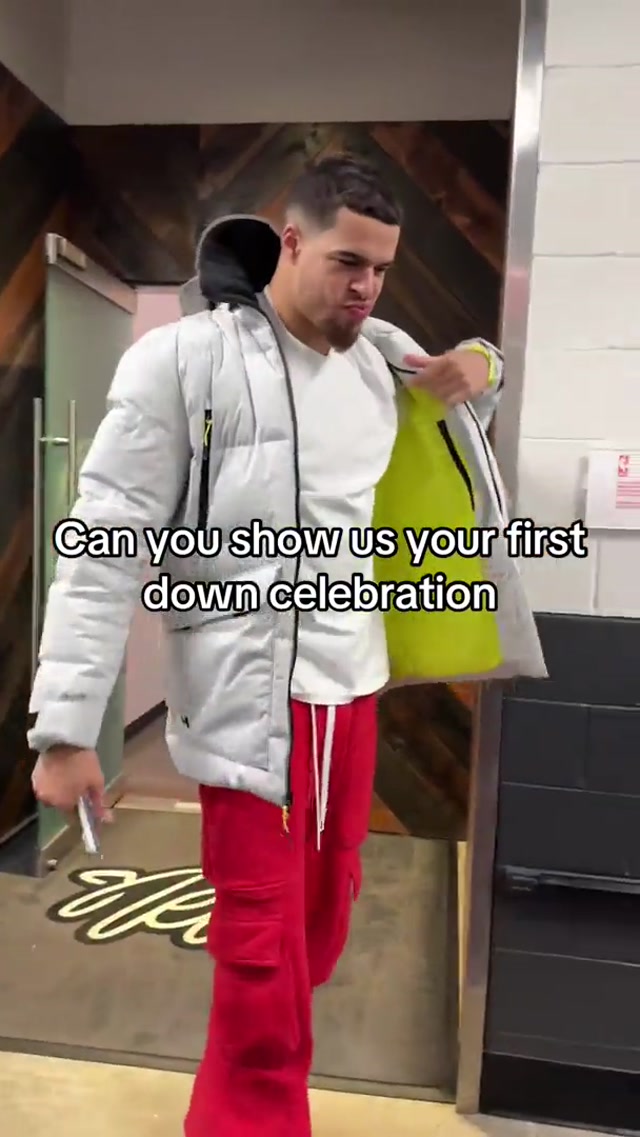 Jalen’s is a lil lengthy but lowk hard 😭 #firstdown #celebration #nfl #football #brooklynnets 