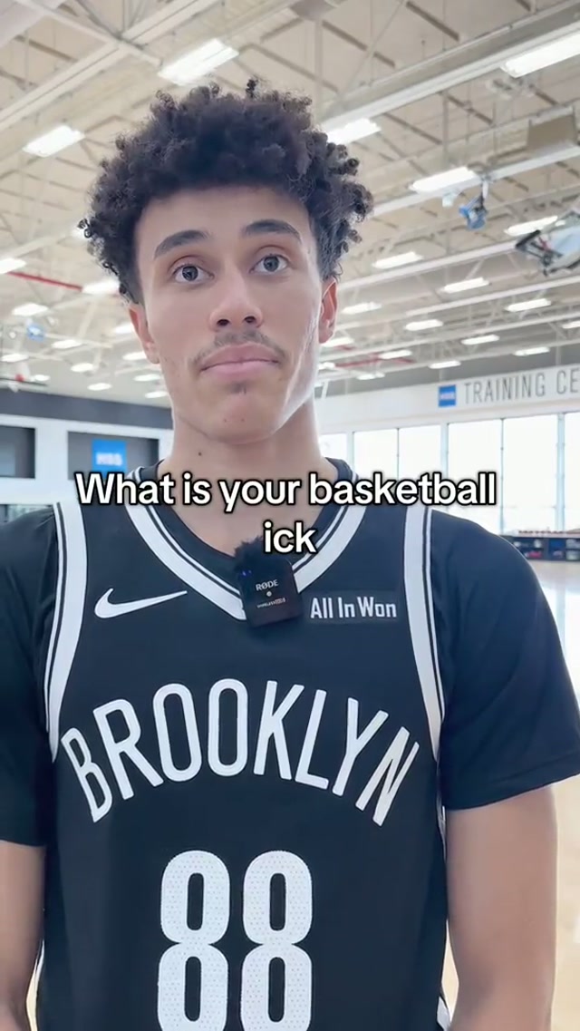 Nothing worse than when ur playing shirts vs skins and somebody on skins sweating way too much #ick #basketball #brooklynnets 