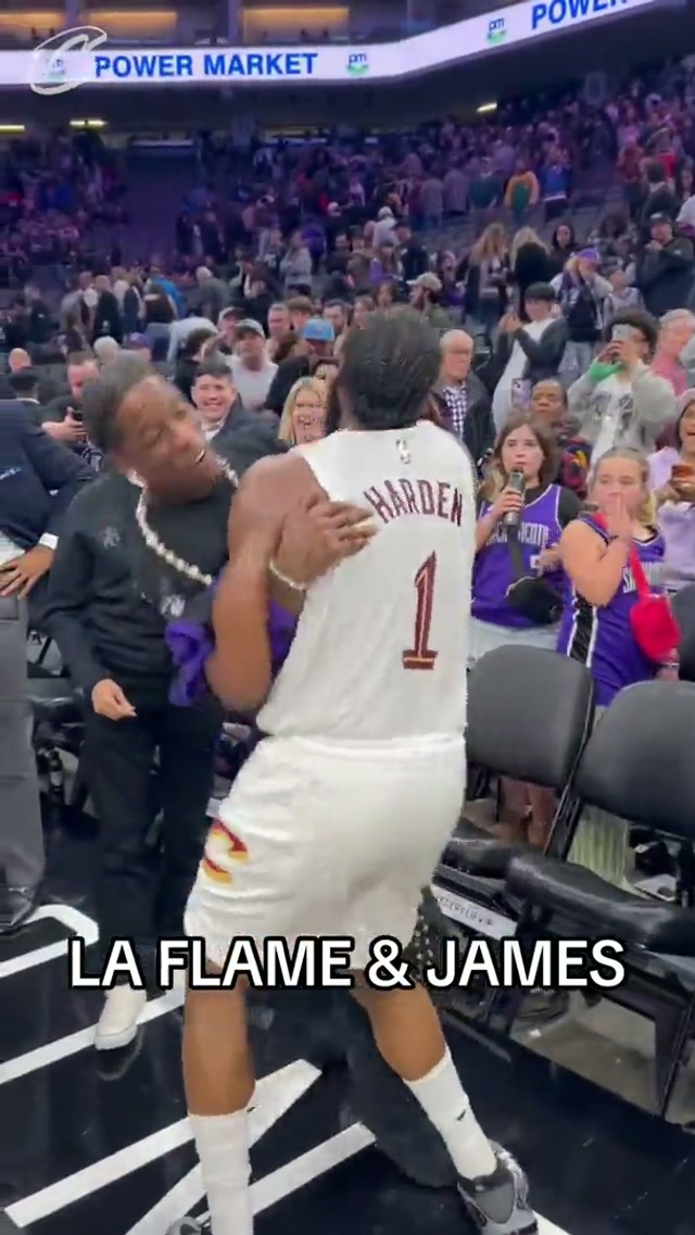 🔥 Had Travis in the building supporting on the debut! #LetEmKnow #Cavs #JamesHarden #TravisScott 