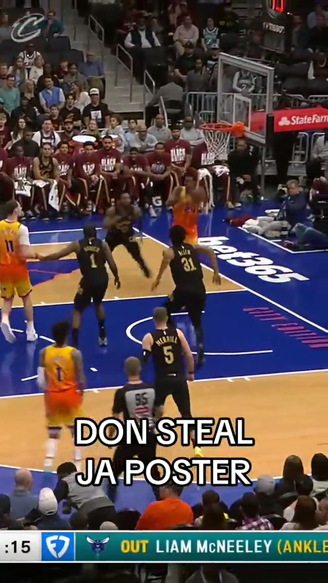 🔥 Don’s steal. JA’s poster! #LetEmKnow #Cavs #DonovanMitchell #JarrettAllen #NBA 