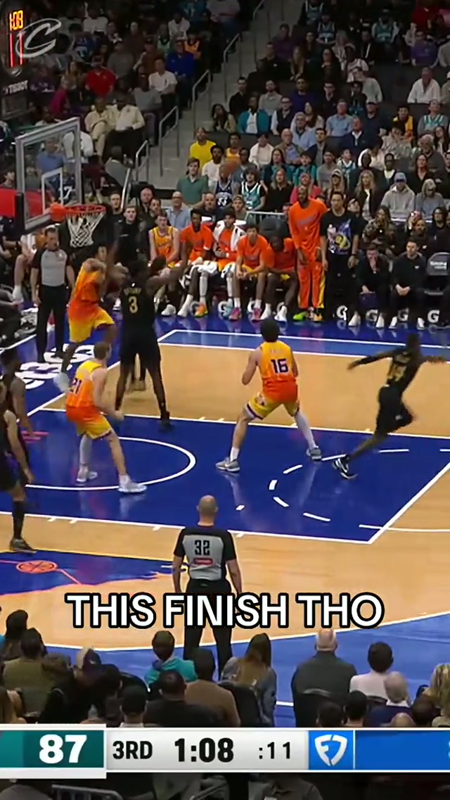 🕷️ What a finish! #LetEmKnow #Cavs #DonovanMitchell #NBA 