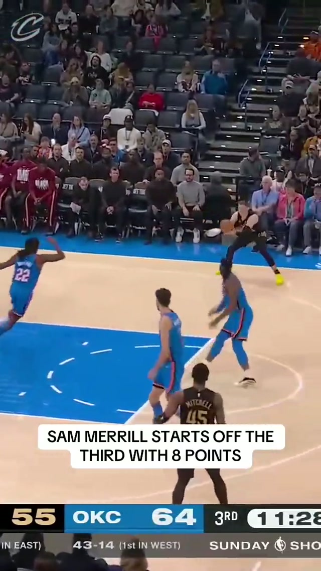 🧯 Someone get an extinguisher because THIS MAN IS ON FIRE. #nba #basketball #clevelandcavaliers #sammerrill 