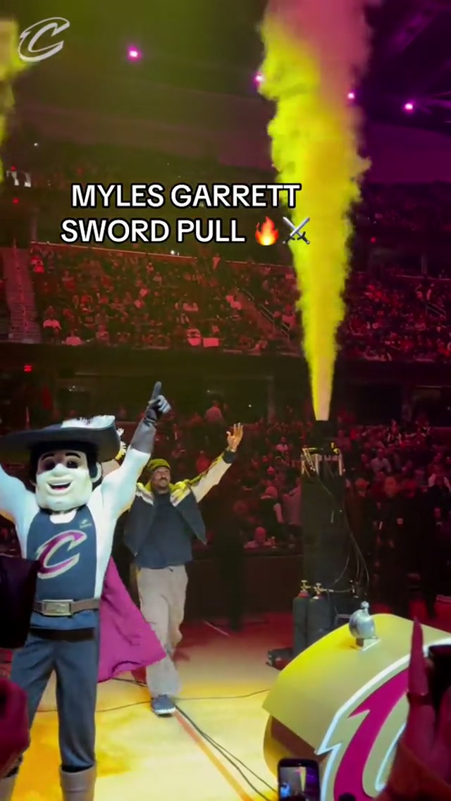 GET US HYPE DPOY! #cavs #mylesgarrett #cleveland #nba #nfl 