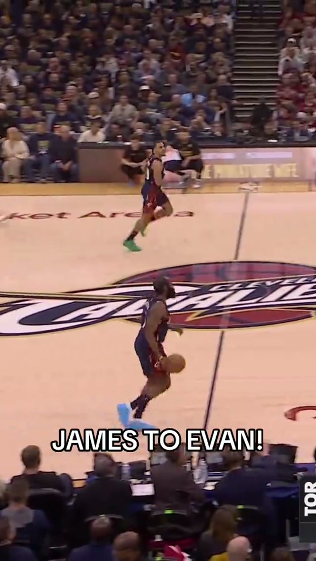 James ↗️ Evan for the oop! #LetEmKnow #Cavs #JamesHarden #EvanMobley #NBA 
