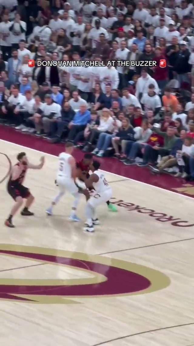 😮 Something about SPIDA and buzzer beaters. #donovanmitchell #nba #nbaplayoffs #cavs #basketball 
