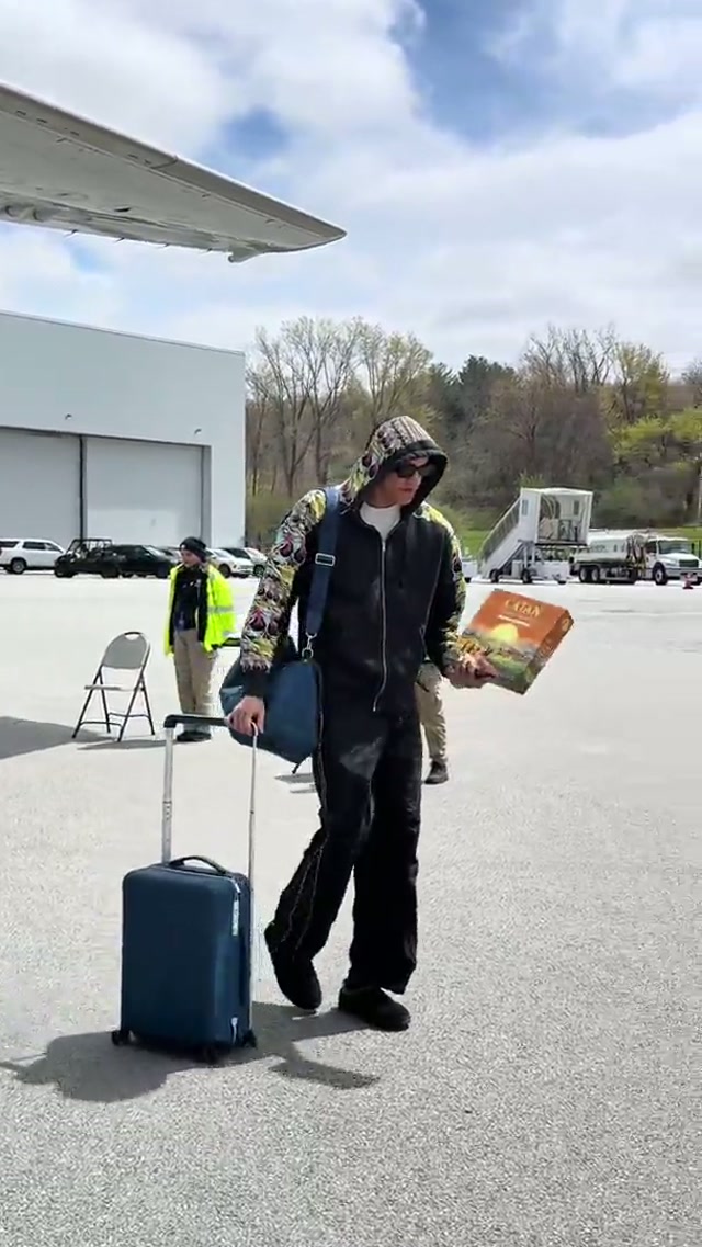 back to Philly ✈️ #bostonceltics #nbaplayoffs #catan #celtics #nba 