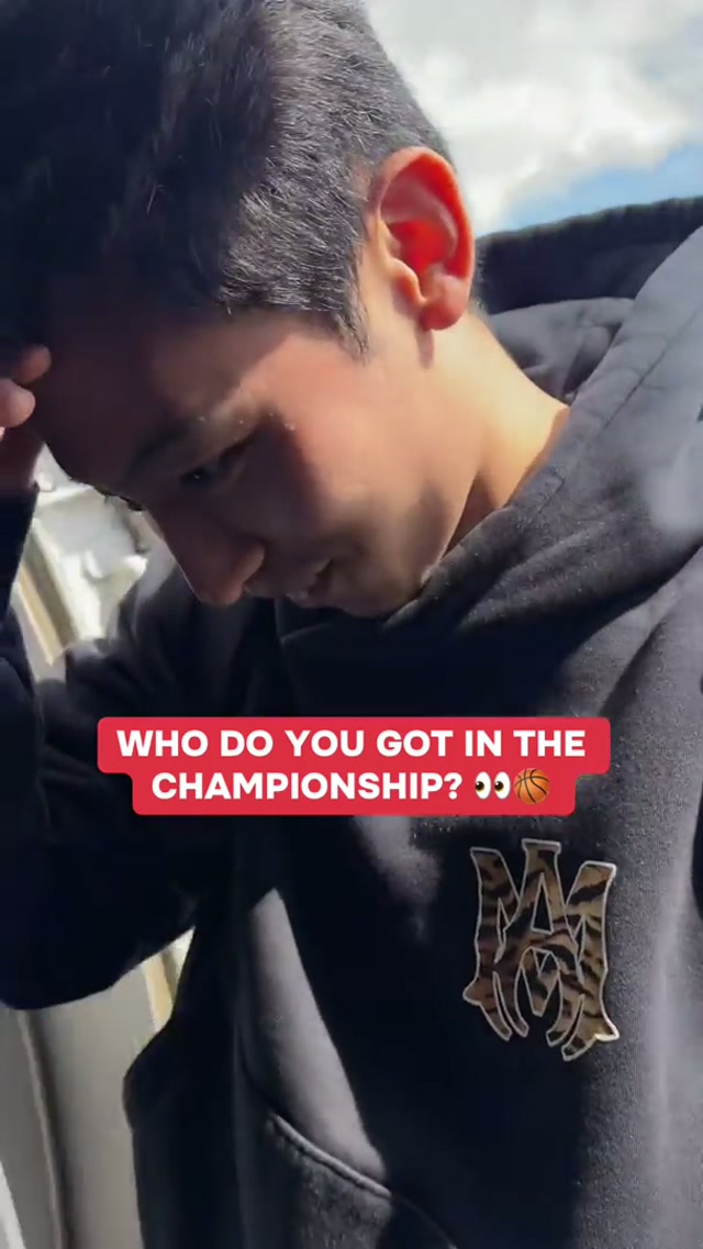 who do y’all got in the championship? 🤔🏀 #college #basketball #tournament #chicagobulls #champion 