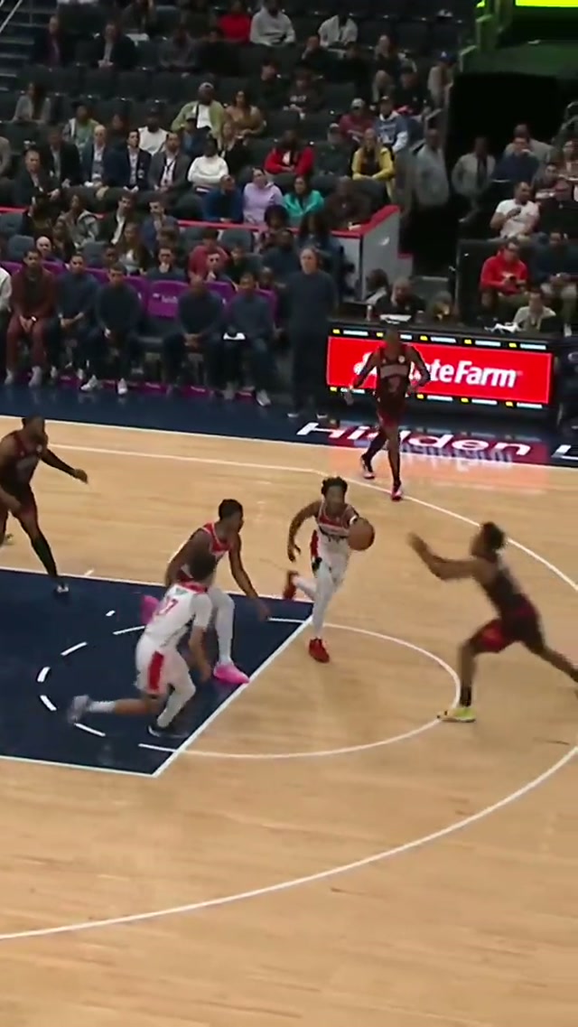WE SEE YOU COLLIN!! 😤🔥 #chicagobulls #nba #collinsexton #highlights #dunk 