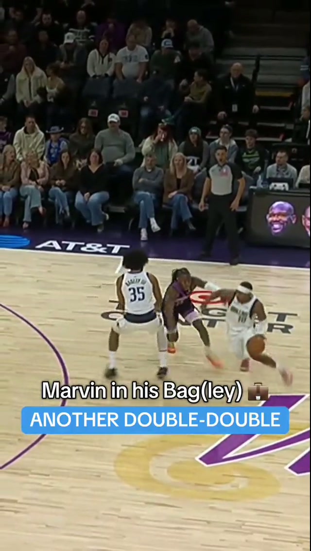 Fittin’ right in 🤝 #dallasmavericks #nba #doubledouble 