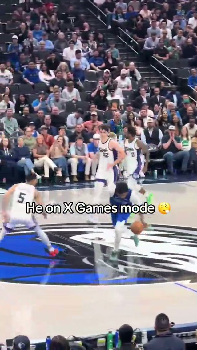 Naji is HOOPIN’ HOOPIN’ 😳 #dallasmavericks #basketball #nba 