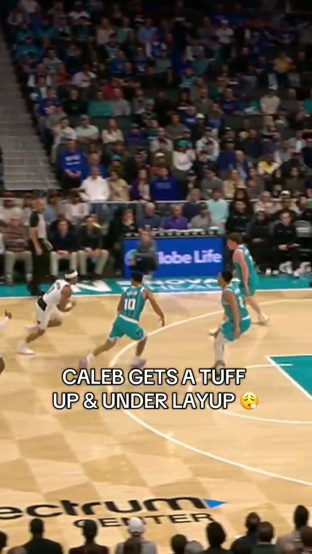 LAY HIMMMM 🍇 #layup #dallasmavericks #nba 