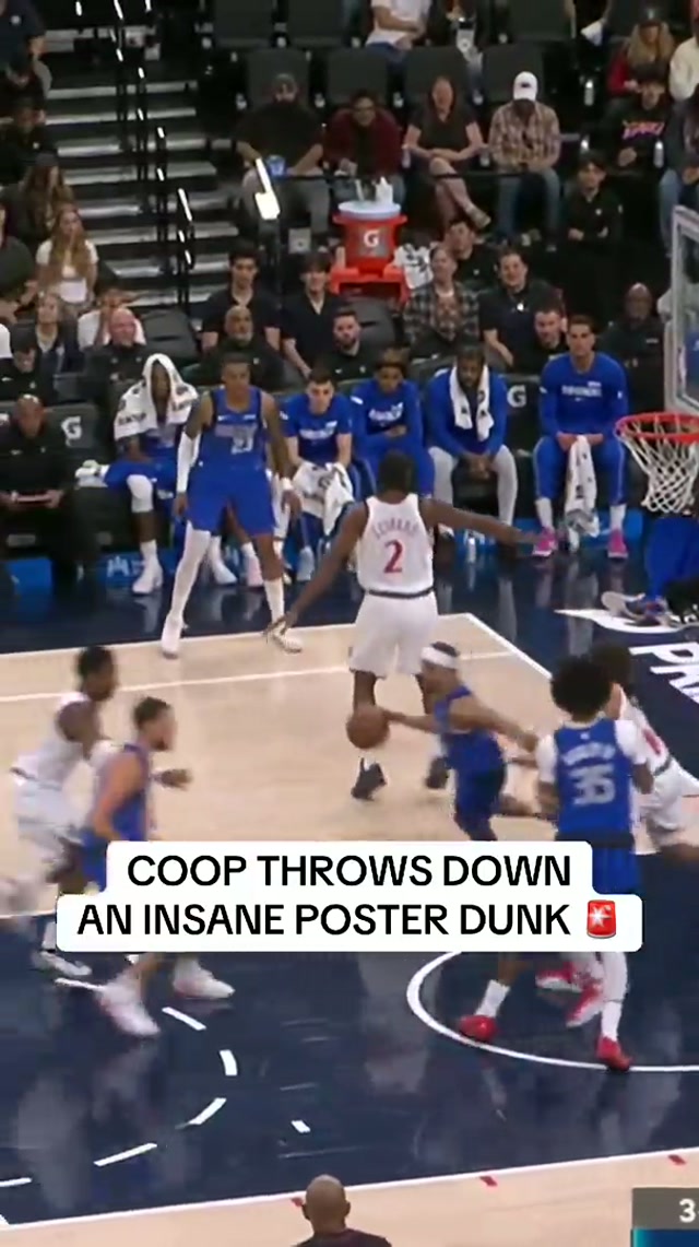 HE’S ONLY 19 🤯 #dallasmavericks #cooperflagg #dunk 