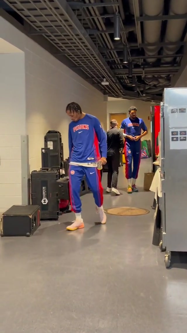 Vibes are SO UP #nba #detroitpistons 