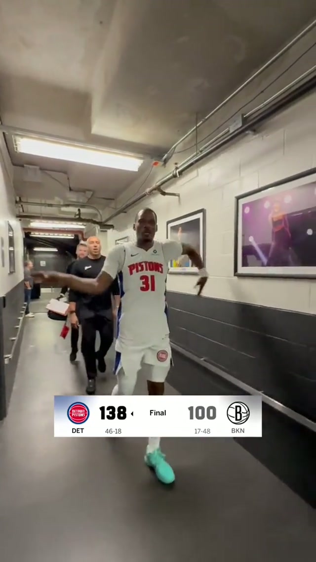 DUBS IN THE CHAT #pistons #nba 