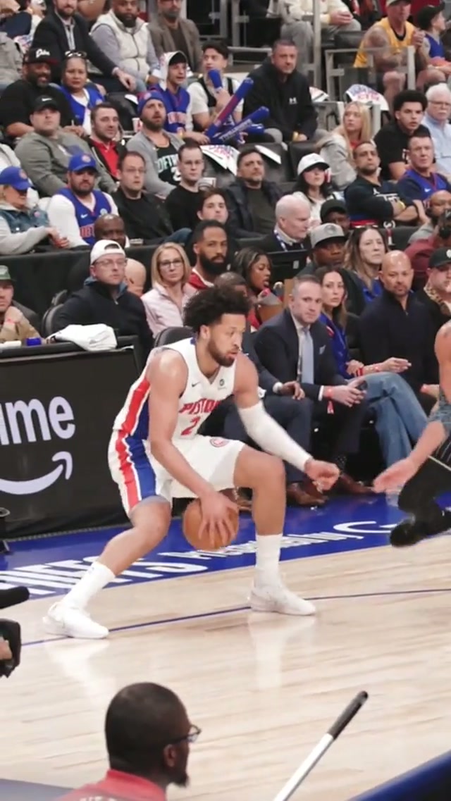 Smooth with it. #nba #DetroitPistons #nbahighlights 