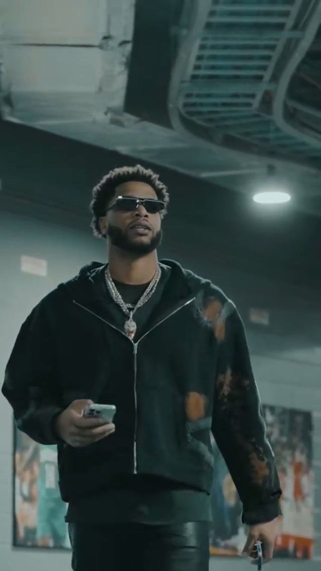 your hornets 3rd all-time leading scorer: miles bridges 🐝 #basketball #milesbridges