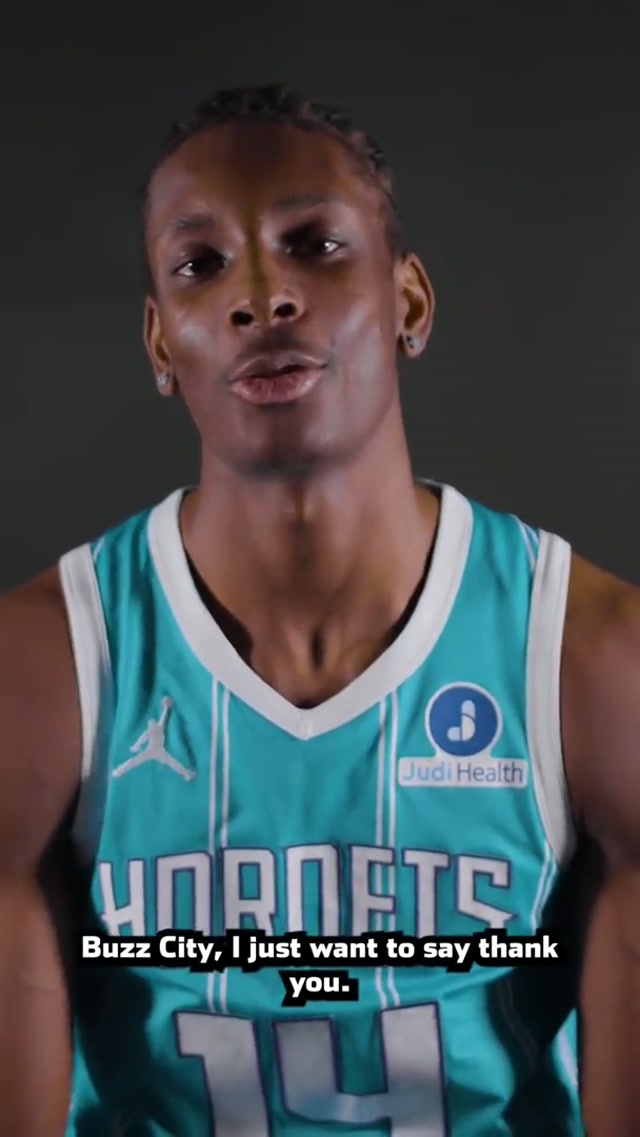 thank you buzz city, for all the love and support this season 🫶 🐝 #charlottehornets #fanappreciation 