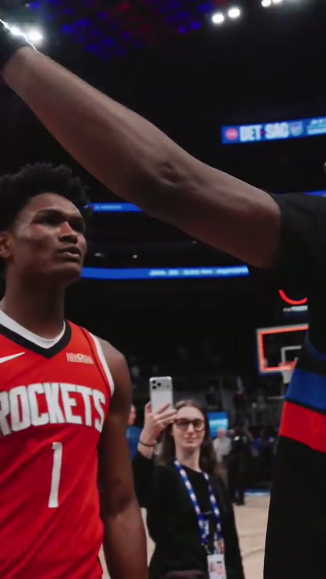 the twin talk is gold 💀