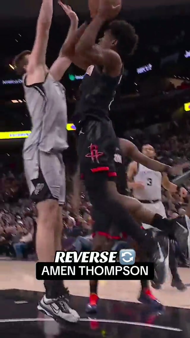 hit ‘em with the reverse 
#rockets #amenthompson #nba 