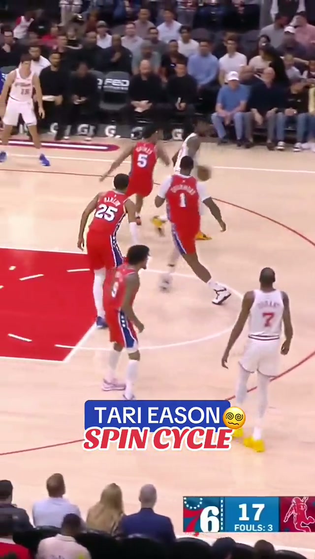 put ‘em in a BLENDER 🌪️ #TariEason #Rockets #NBA 