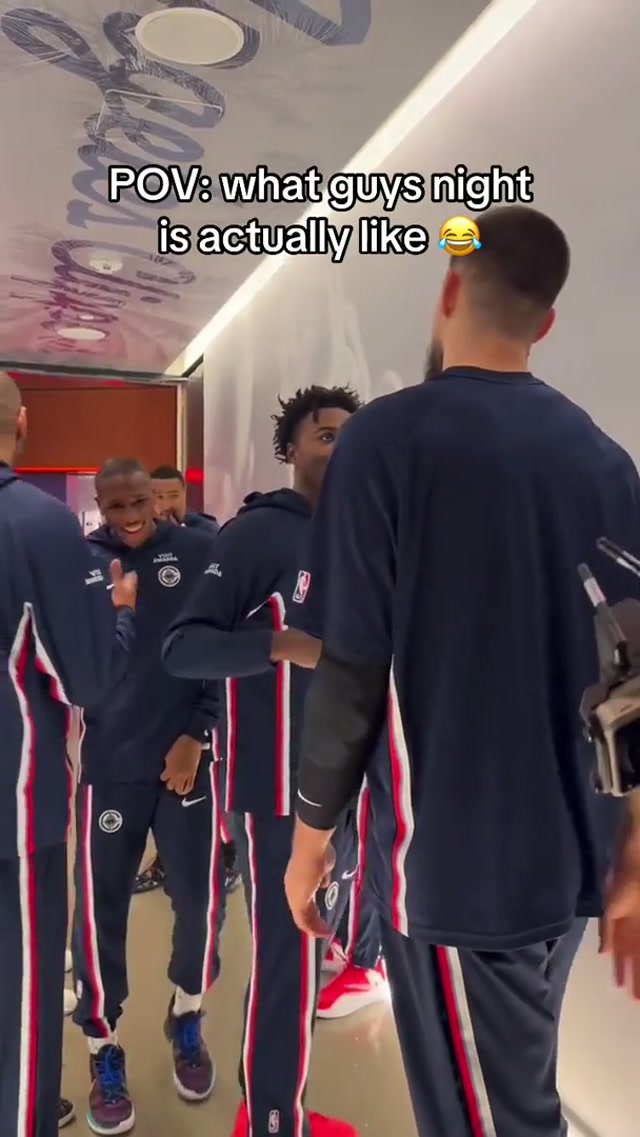 I’m just going out with the guys 🤷‍♂️ #clippers #nba #basketball #fyp #relatable 