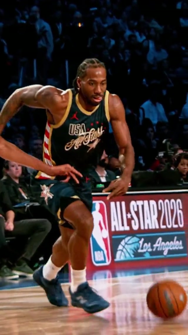 Kawhi’s pretty good at dunking 😏 #nba #clippers #dunk #basketball #kawhileonard 