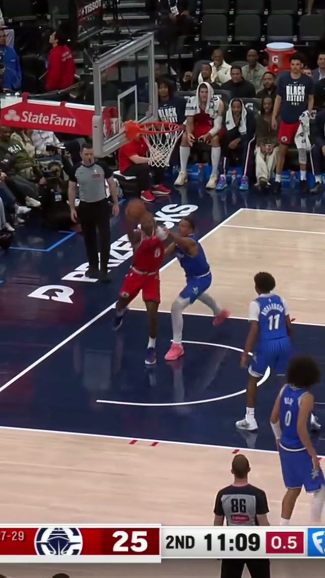 Dunn being Dunn 🤪 #fyp #basketball #clippers #nba #funny 