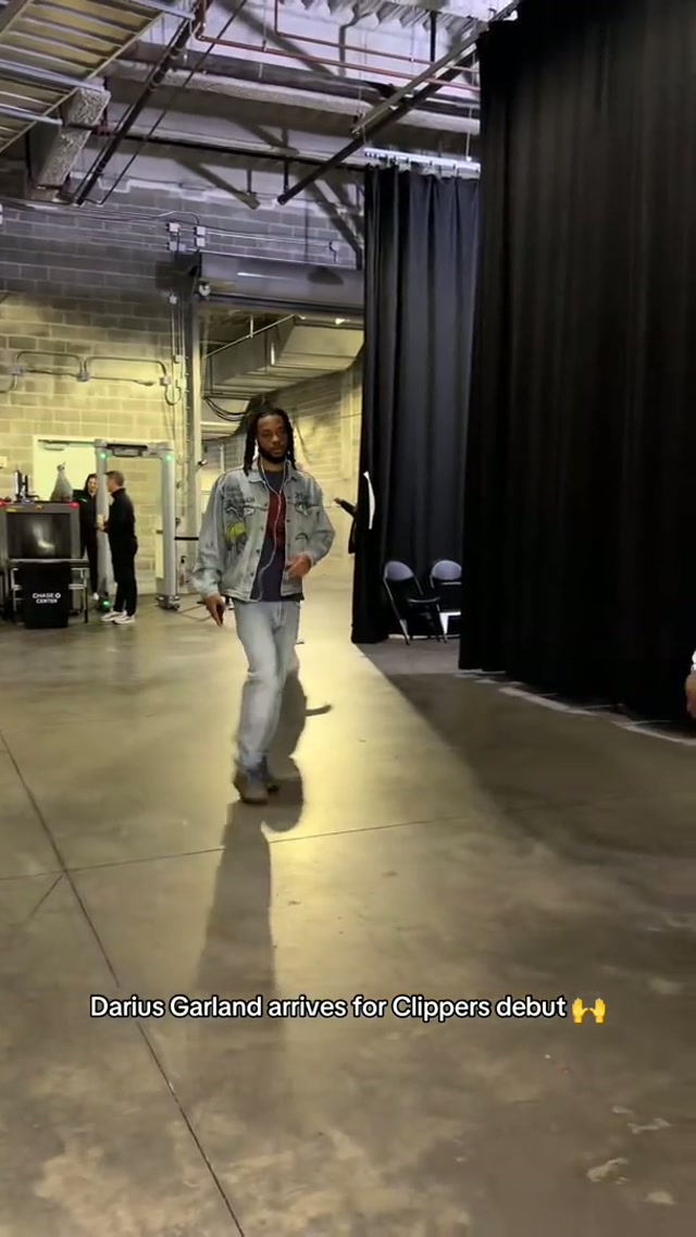 Darius Garland has arrived for his Clippers debut 🔜🔟 #dariusgarland #nba #clippers #basketball #hoops 