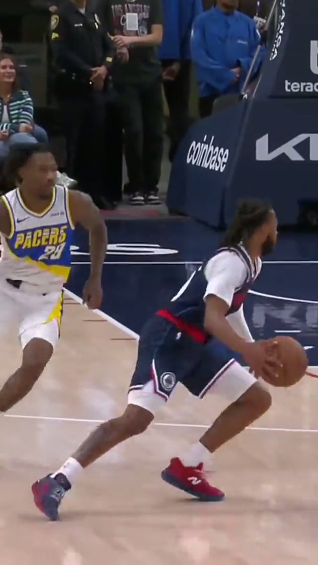 DG had him on ice ⛸️🧊 #basketballtiktok #nba #clippers #fyp #dariusgarland 