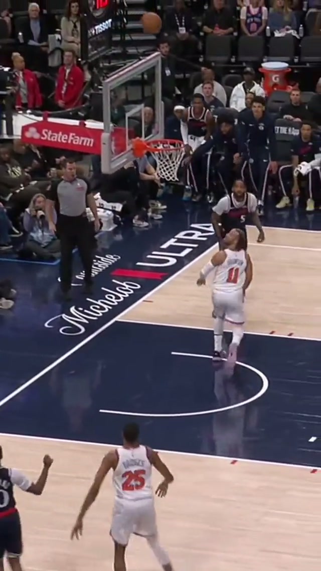 DG was letting it fly last night! 🎯 #dariusgarland #nba #clippers #basketball #basketballtiktok 