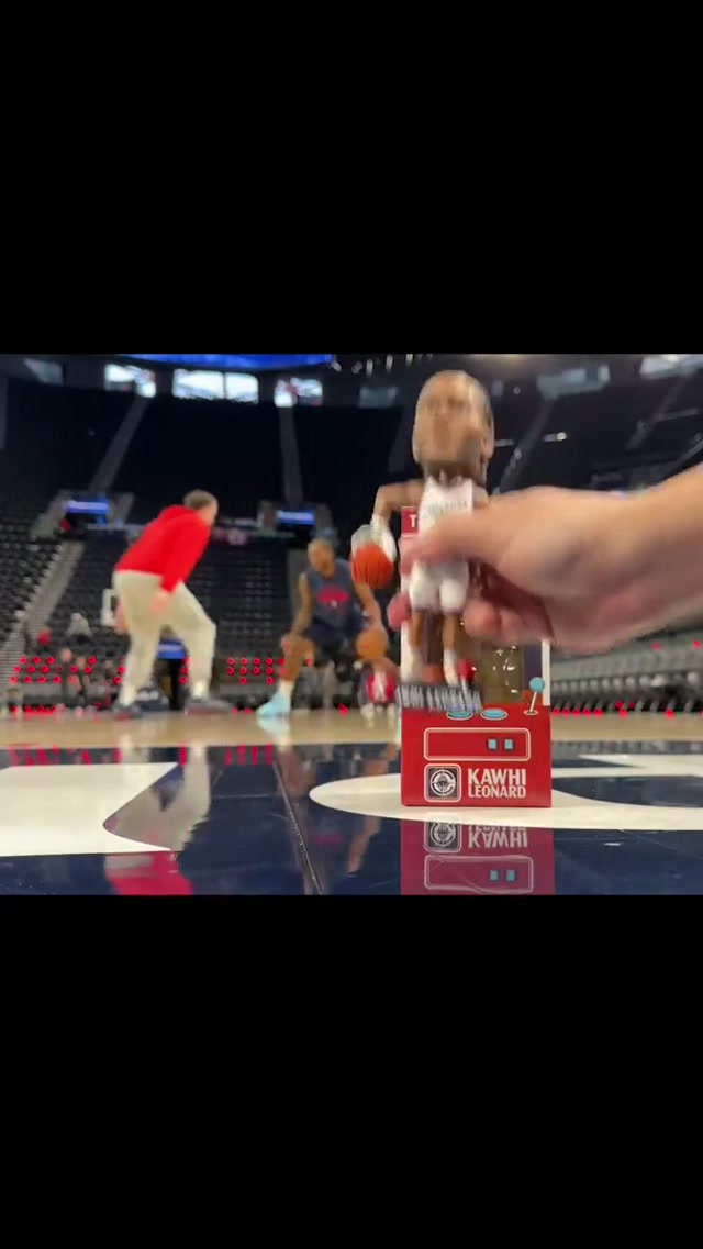 It’s Kawhi Leonard bobblehead night at @Intuit Dome 🖐🏿 #kawhileonard #nba #clippers #basketball #basketballtiktok 