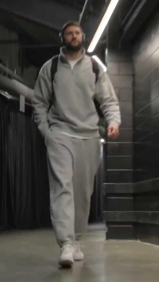 Lakers on the scene for LA vs Boston #NBA #fashion