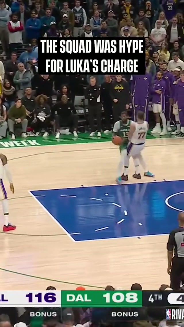 Game-sealing charge for Luka? Squad was LOVIN’ it 🗣️ #lakers #lukadoncic