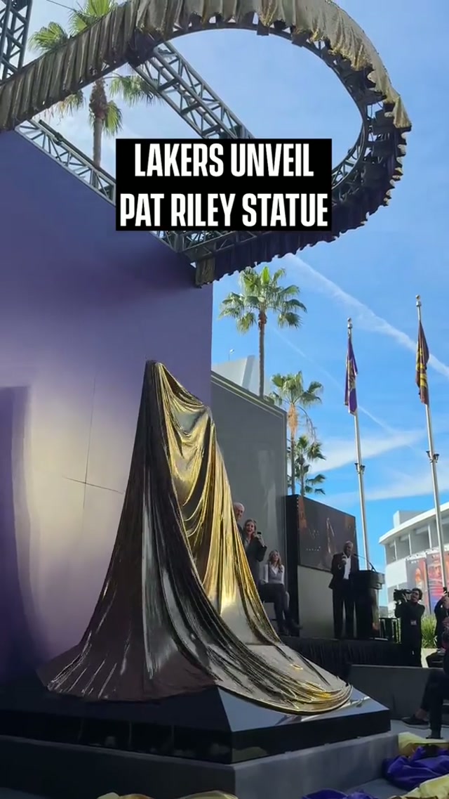 A Lakers icon forever enshrined. Congrats, Coach 💛 #PatRiley #NBA 