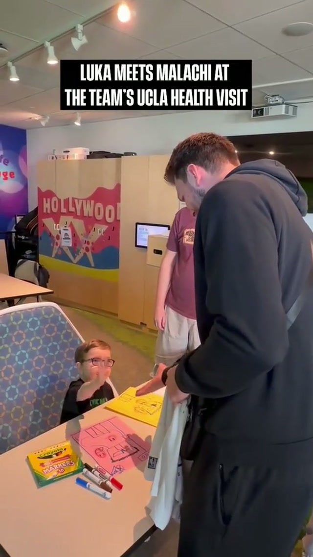 THIS IS SO WHOLESOME 😭 @UCLA Health #lakers