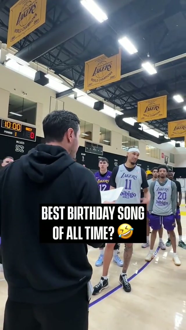 DA brought the vocals for Dalton and Nick’s early birthday celebration 🥳 #lakers