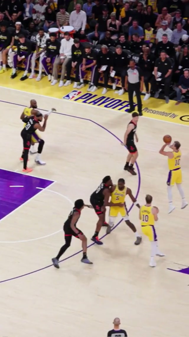 Freeze frames from Game 1 #Lakers #Playoffs 