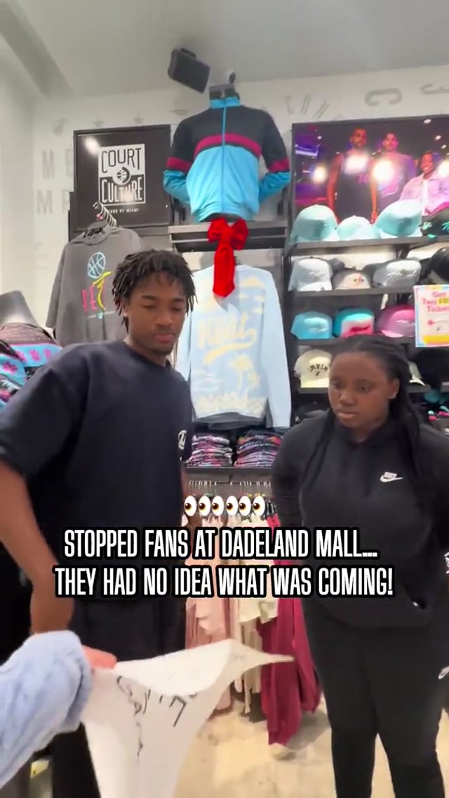 You never know what might happen when shopping at a HEAT store 🔥🔥#WINNING #surprise #fans #HEAT #dade 