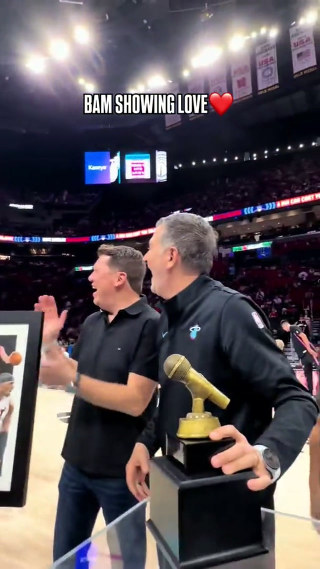 Drop a comment if you grew up listening to his voice 🥹❤️ #miami #miamiheat #dosminutos #nba 
